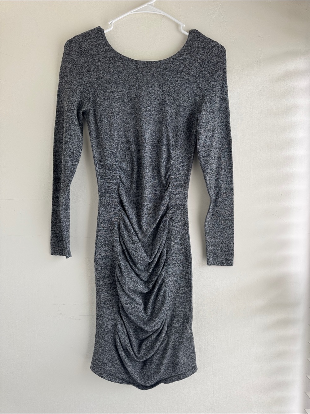 VENUS Charcoal Gray Long-Sleeve Ruched Bodycon Dress